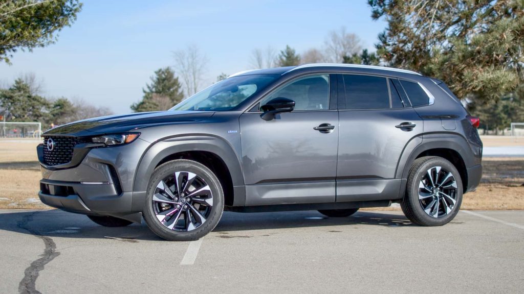 بررسی کامل مزدا CX-50 هیبرید