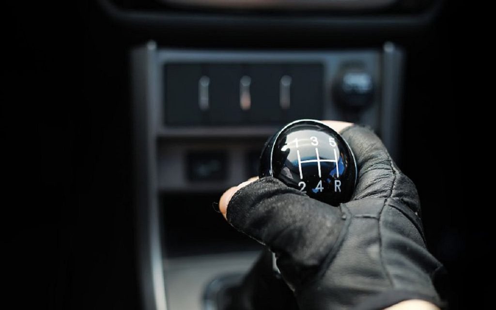 دنده معکوس چیست؟