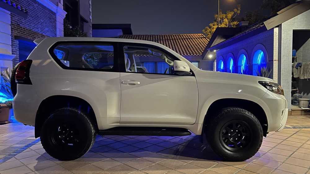 بررسی پرادو دو درب