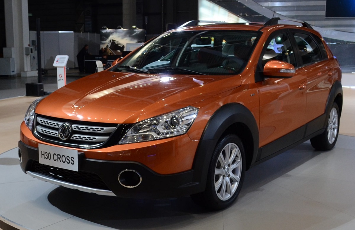 چرا اچ سی کراس در حین حرکت گاز نمیخوره؟