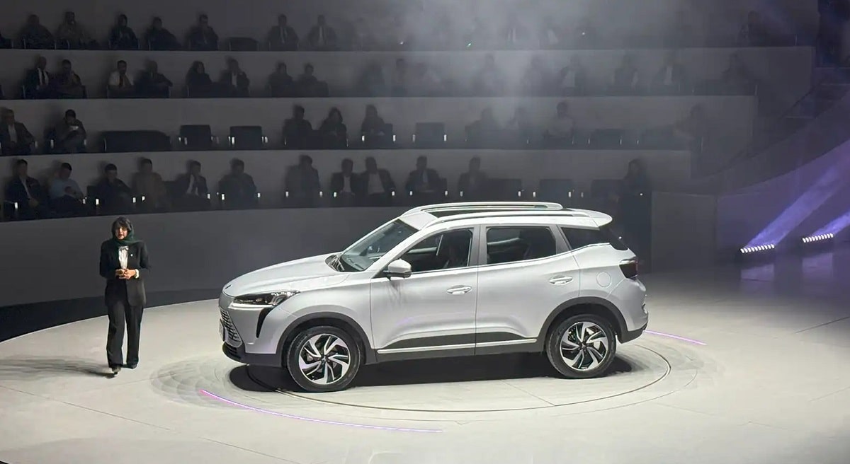 رونمایی لاماری نئو- ارین موتور