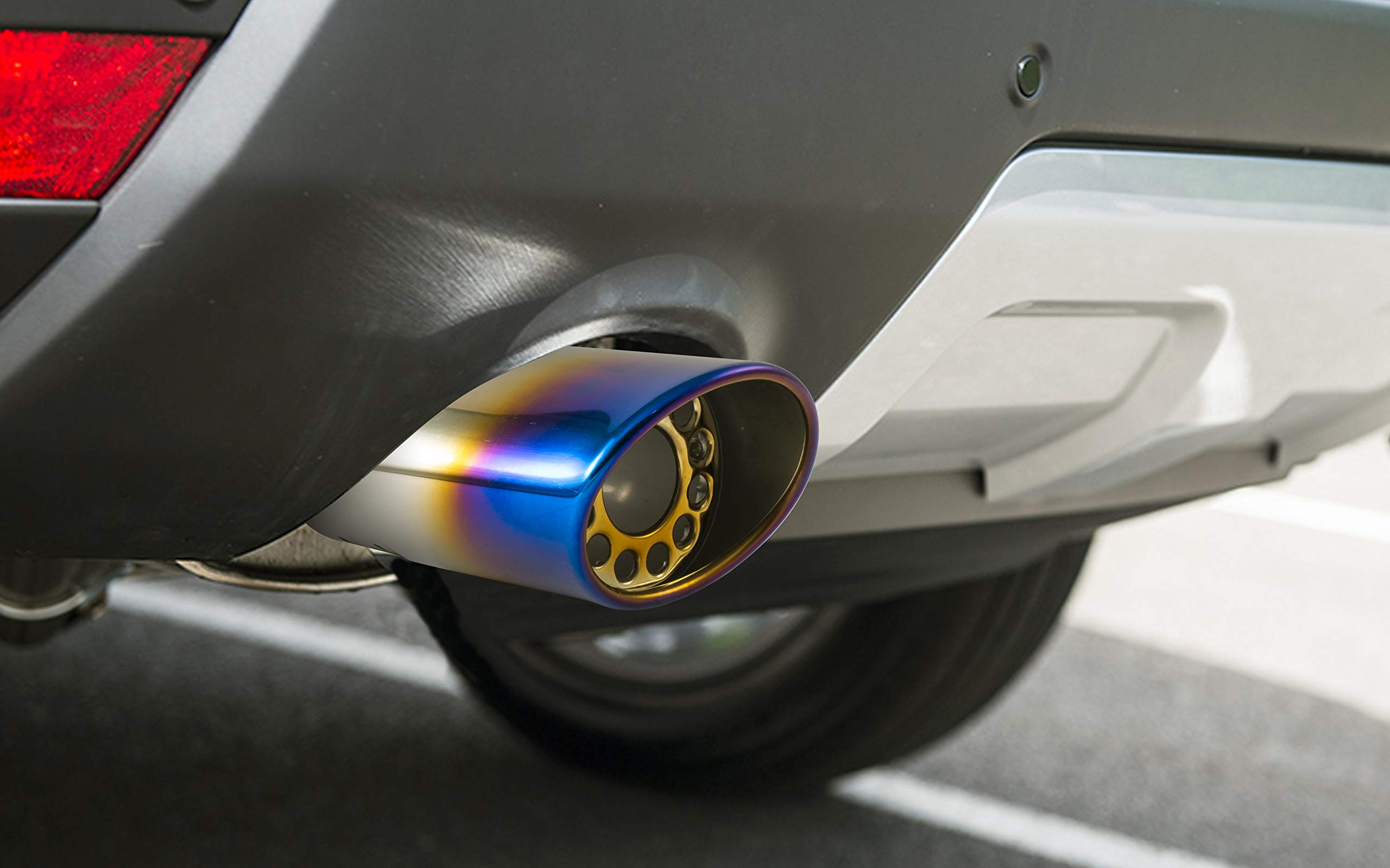 علت چرب بودن اگزوز ماشین چیست؟