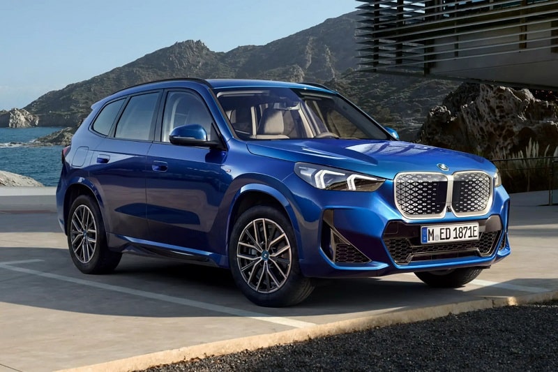 تحویل بامو iX1 برقی در ایران و مشخصات