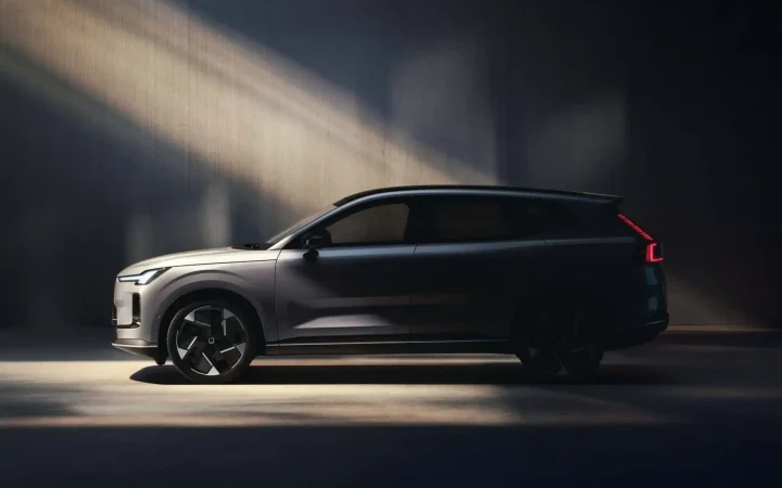 شرایط فروش ولوو XC70 پلاگین هیبرید ۲۰۲۶ اعلام شد